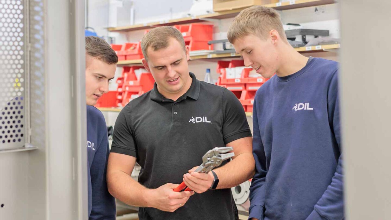 dil-ausbildung-lernen-vom-ausbilder dil-ausbildung-lernen-vom-ausbilder